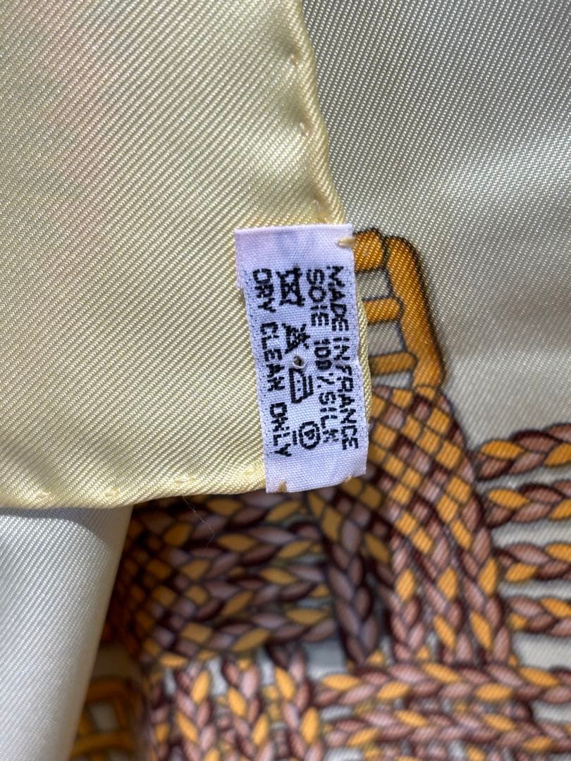 HERMES エルメス カレ90 馬のリボン飾り スカーフ