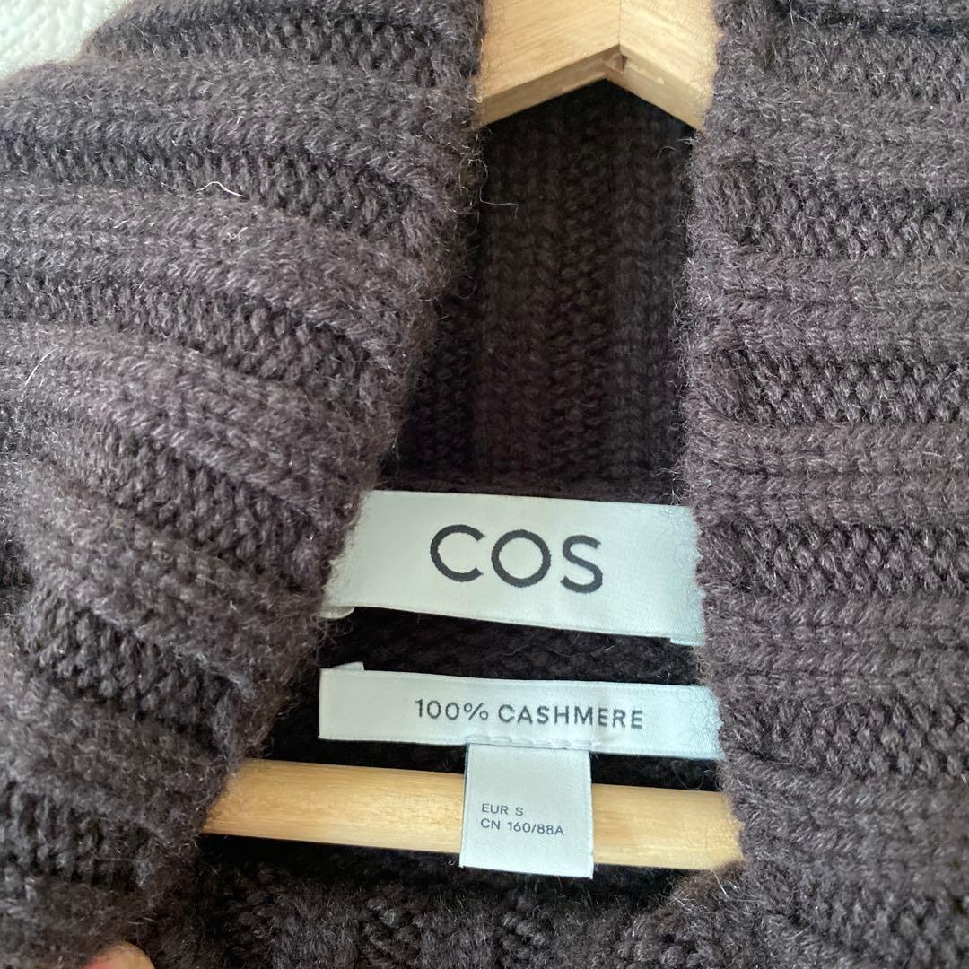 cos タートルネックニット　カシミヤ