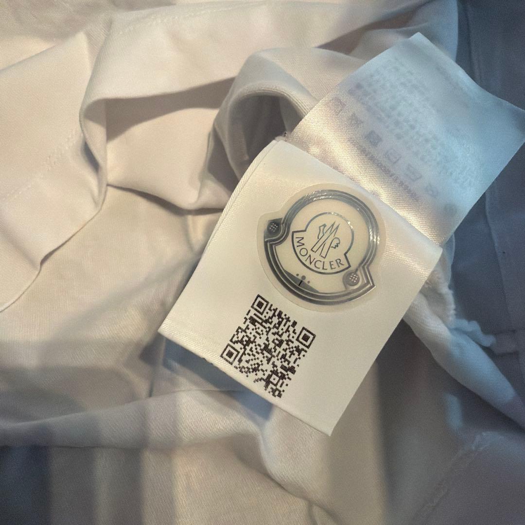 【美品/希少L】モンクレール チェッカーロゴ Tシャツ ホワイト 正規品
