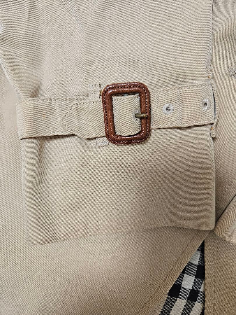 週末SALE　BURBERRY ベージュ トレンチコートハーフコート 38 美品