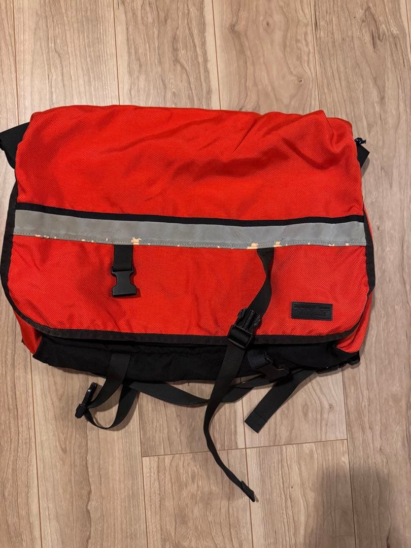 稀少　USA製パタゴニア　クリティカルマスバック　メッセンジャーバック