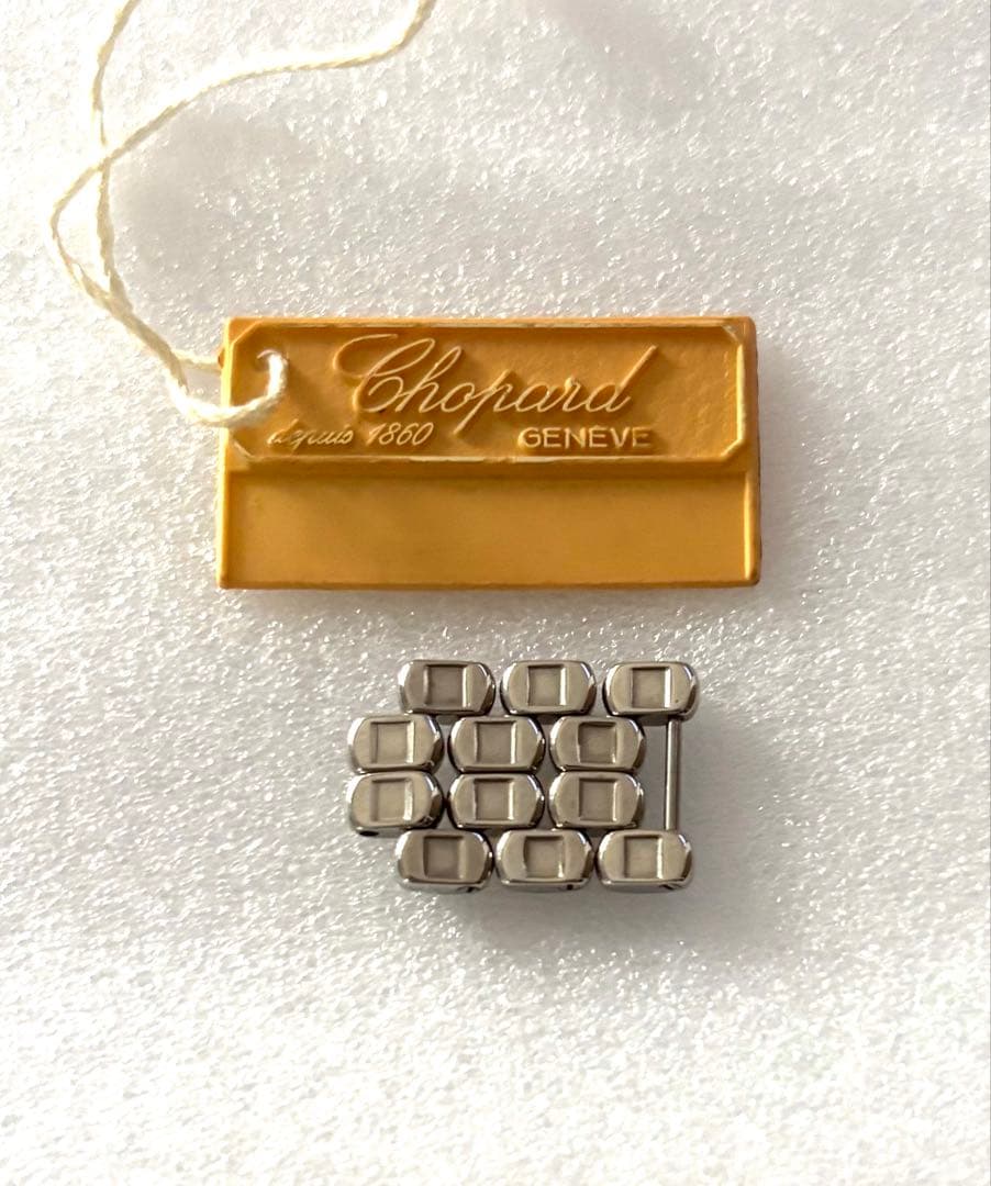 ム*ン様 ♥ショパールChopard ハッピースポーツ5P 文字盤色ブルーシェル