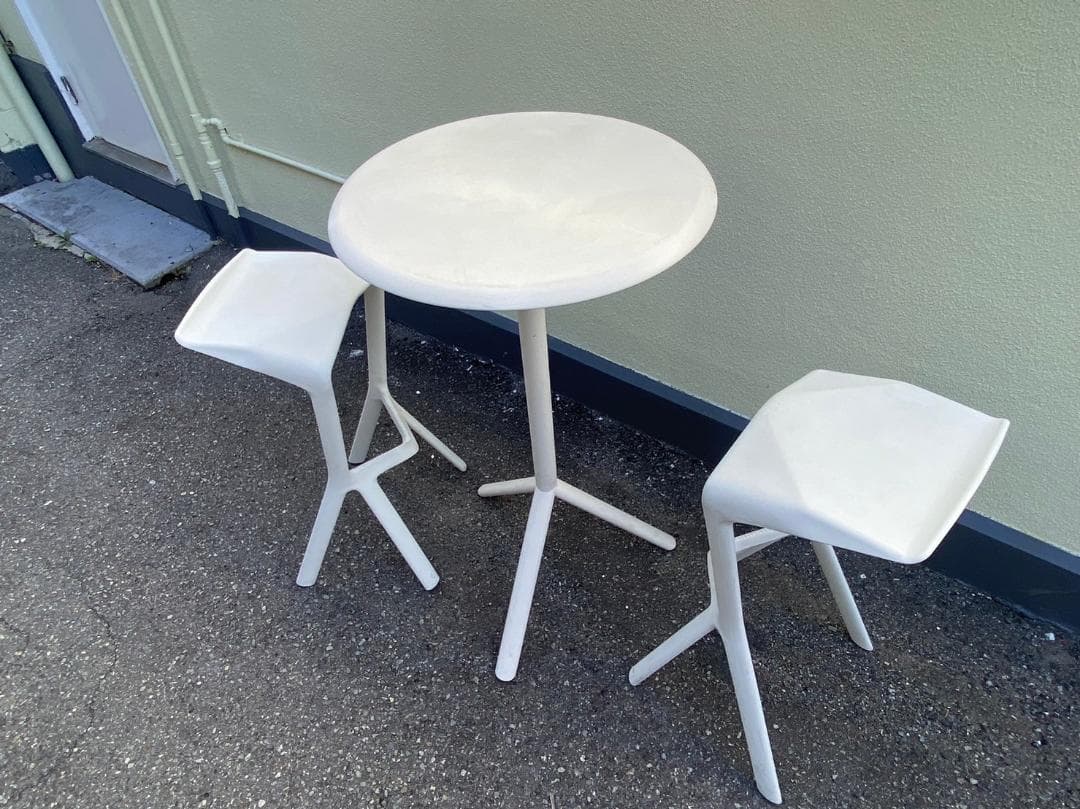 大阪★配送無料エリア有「S183」 PLANK MIURAテーブル&スツール2脚