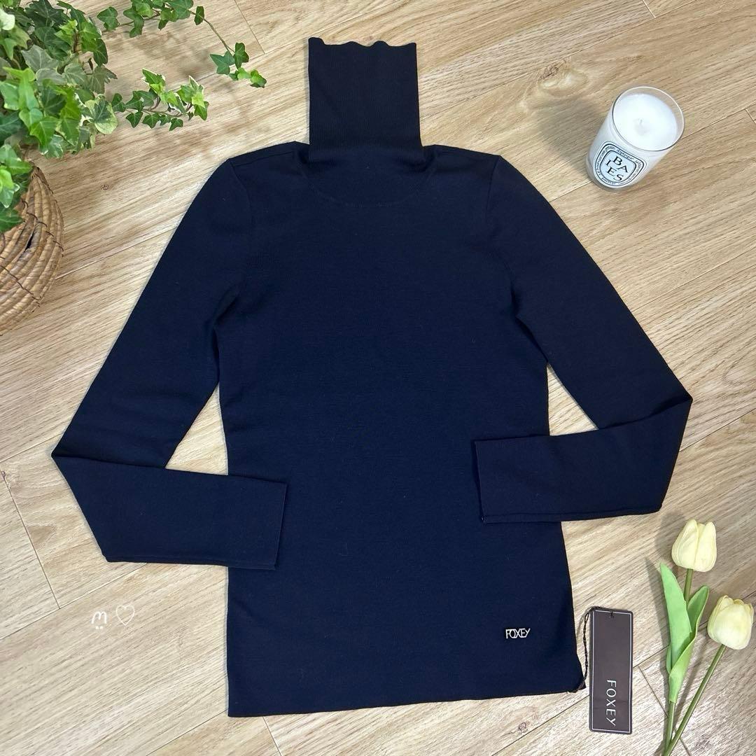 フォクシー　グレースウールタートルネックセーター　38　ニットトップス　ネイビー