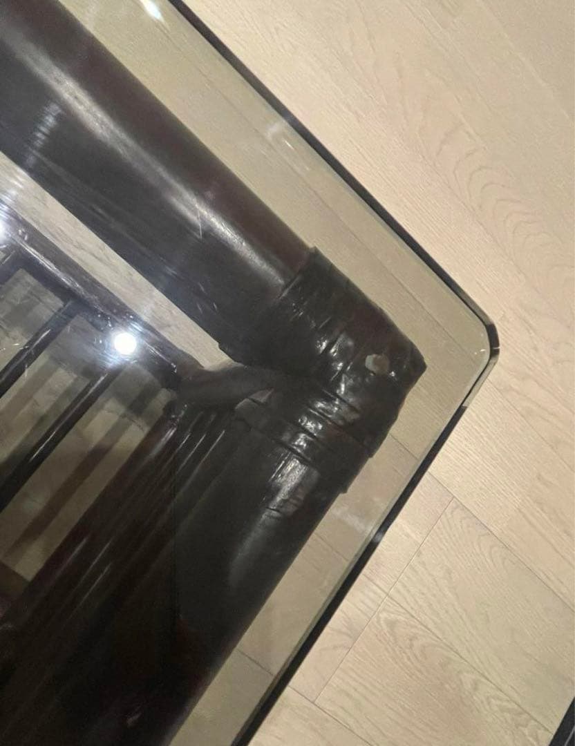 カサブランカ　ガラスローテーブル