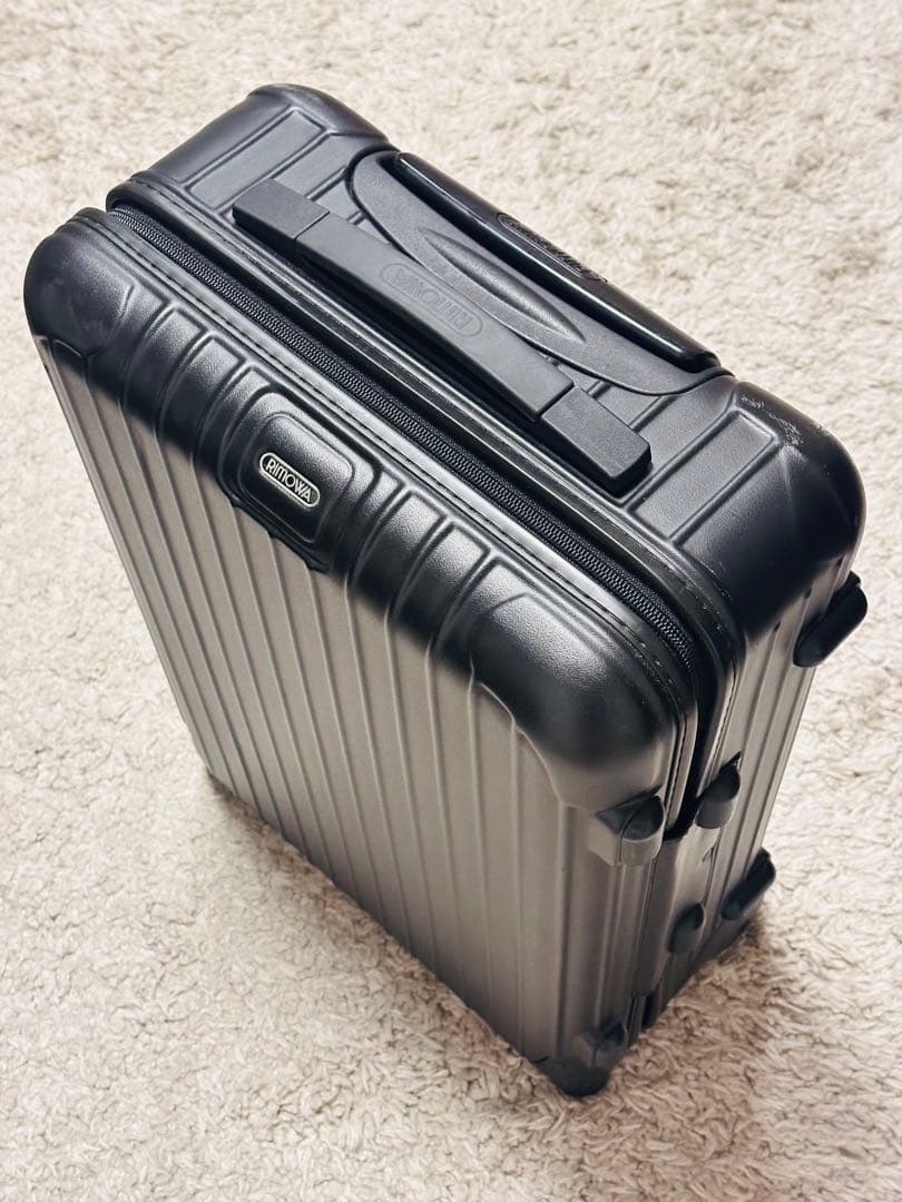 s*o様 リモワ　サルサ　キャリーケース　2輪　35L 機内持ち込み可　トラベル