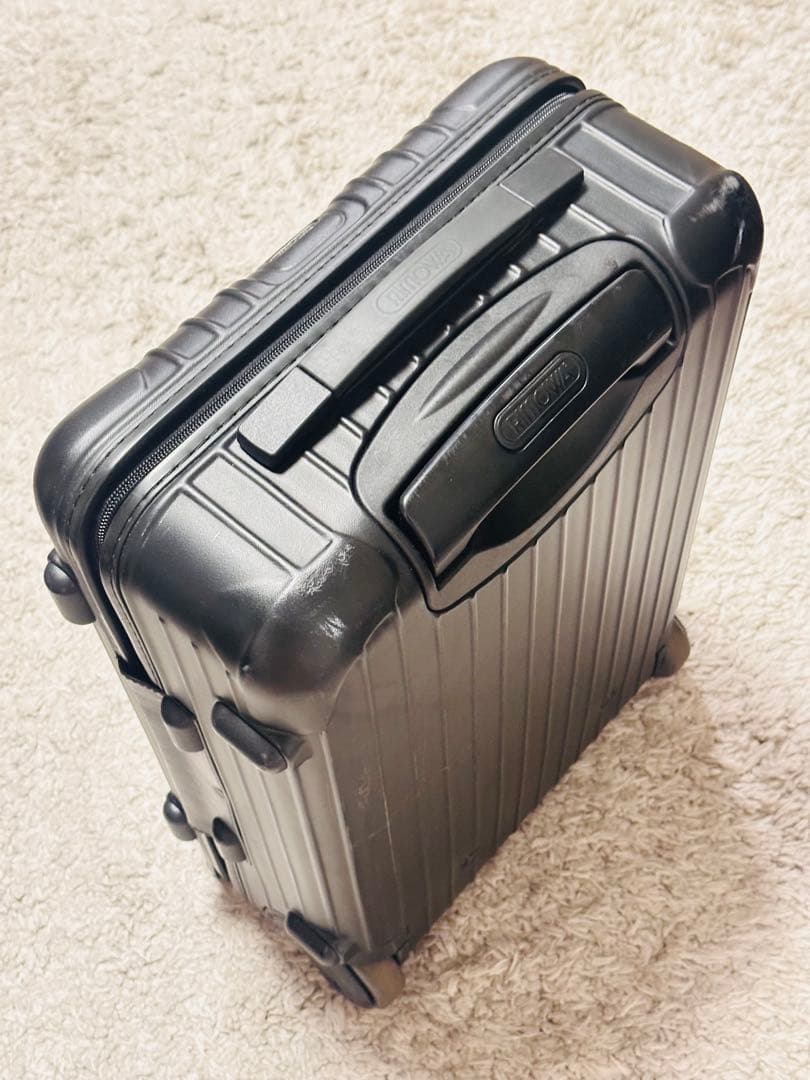 s*o様 リモワ　サルサ　キャリーケース　2輪　35L 機内持ち込み可　トラベル