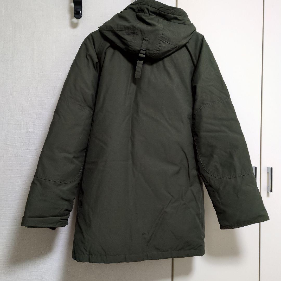 カーハート ワンポイント刺繍ロゴ　マウンテンパーカー