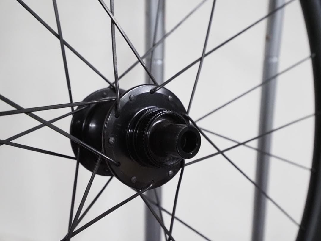 アタッキ カーボンホイール ディスクブレーキ 45mm　ATTAQUE 前後