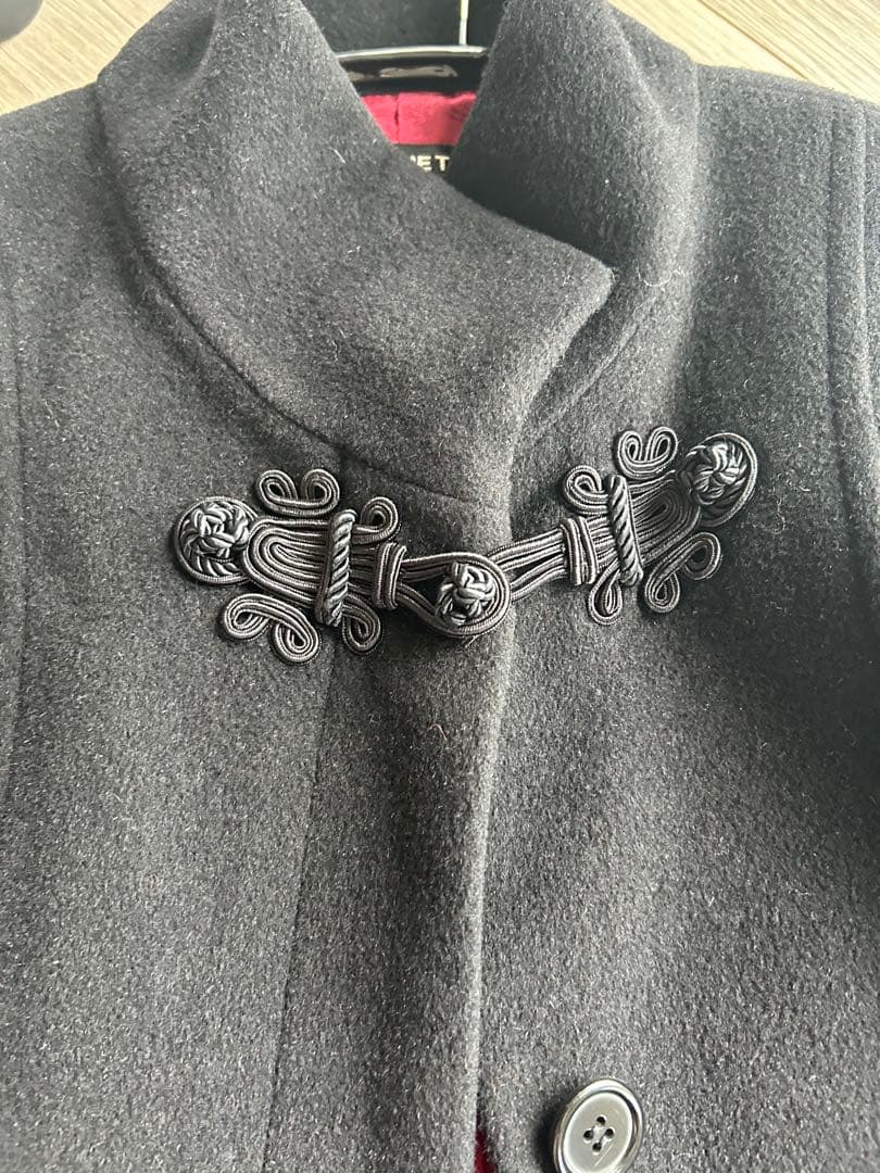 ヴィヴィアン・タム コート