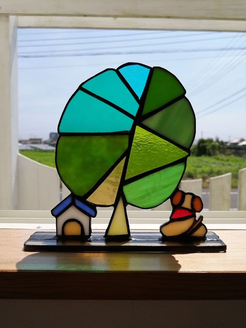 緑の木とワンちゃん2