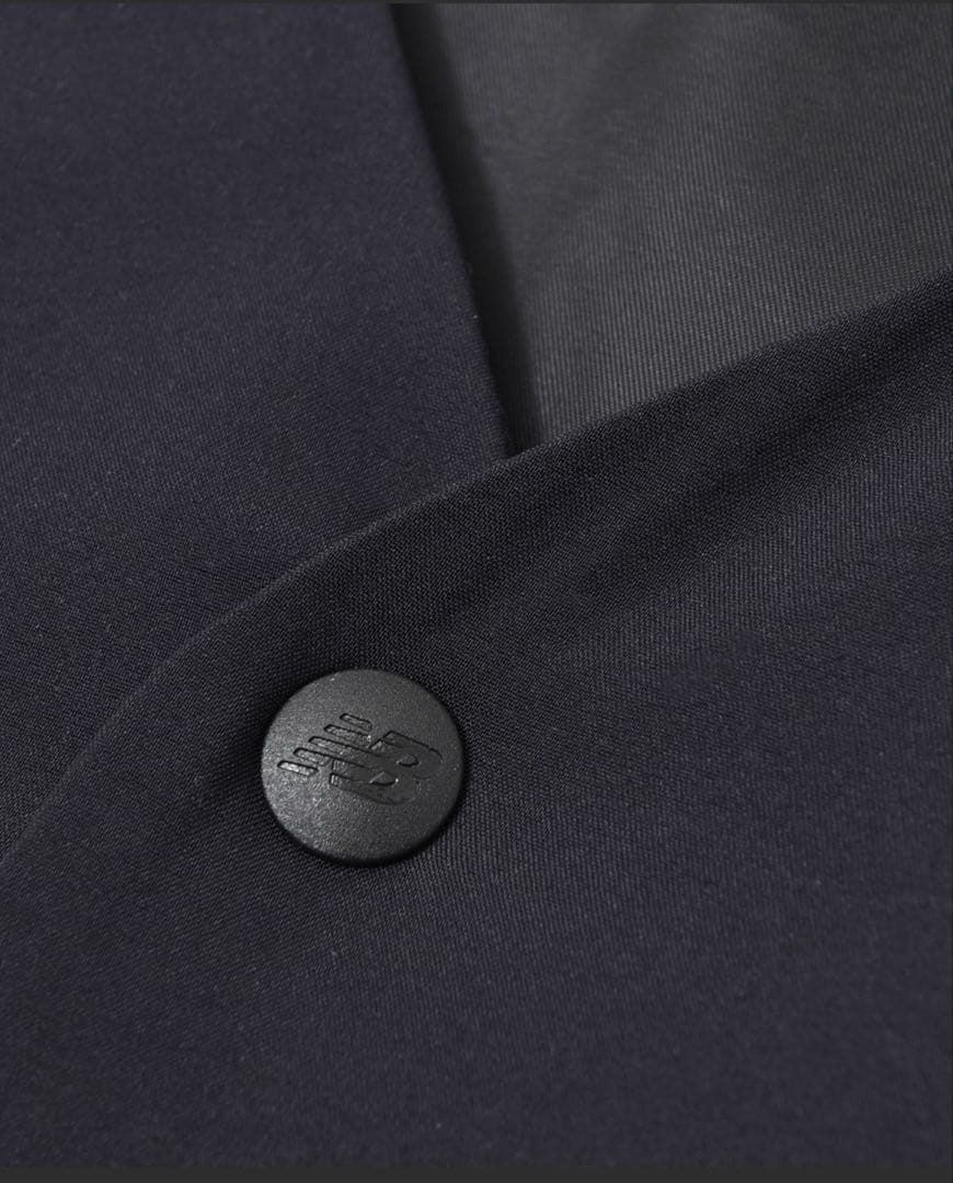 New Balance MET24 Padded Cardigan　Mブラック