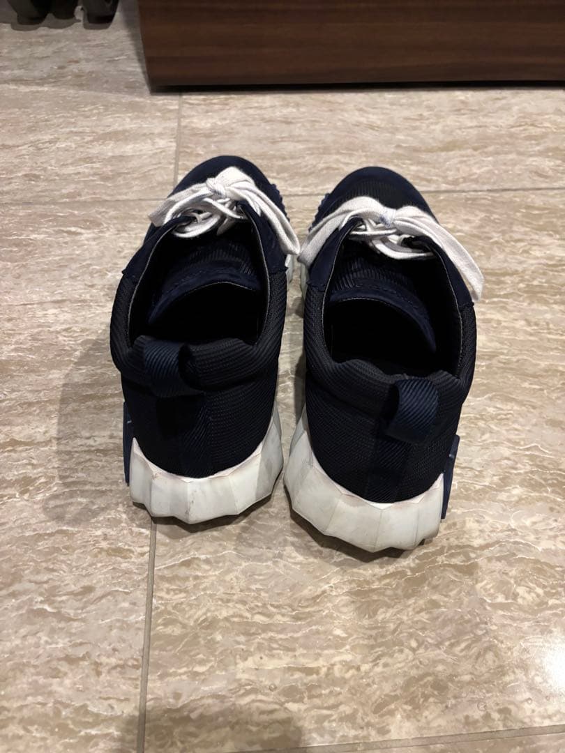 エルメス　スニーカー　メンズ