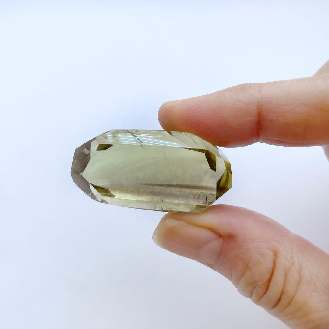 虹入りシトリン