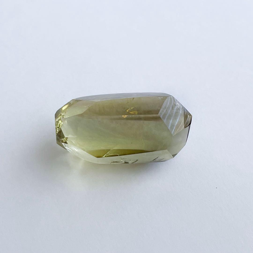 虹入りシトリン