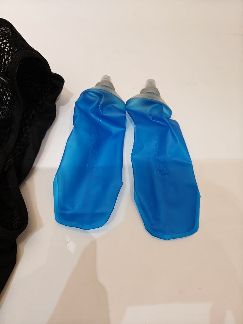 （新品未使用）SALOMON ACTIVE 8L バックパック ボトル付き