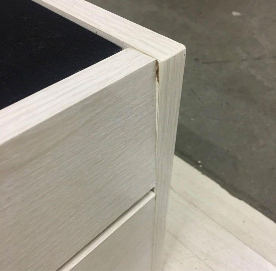 ［直接引き取りの方限定］シングル 木製ベッドフレーム 収納付き ホワイト