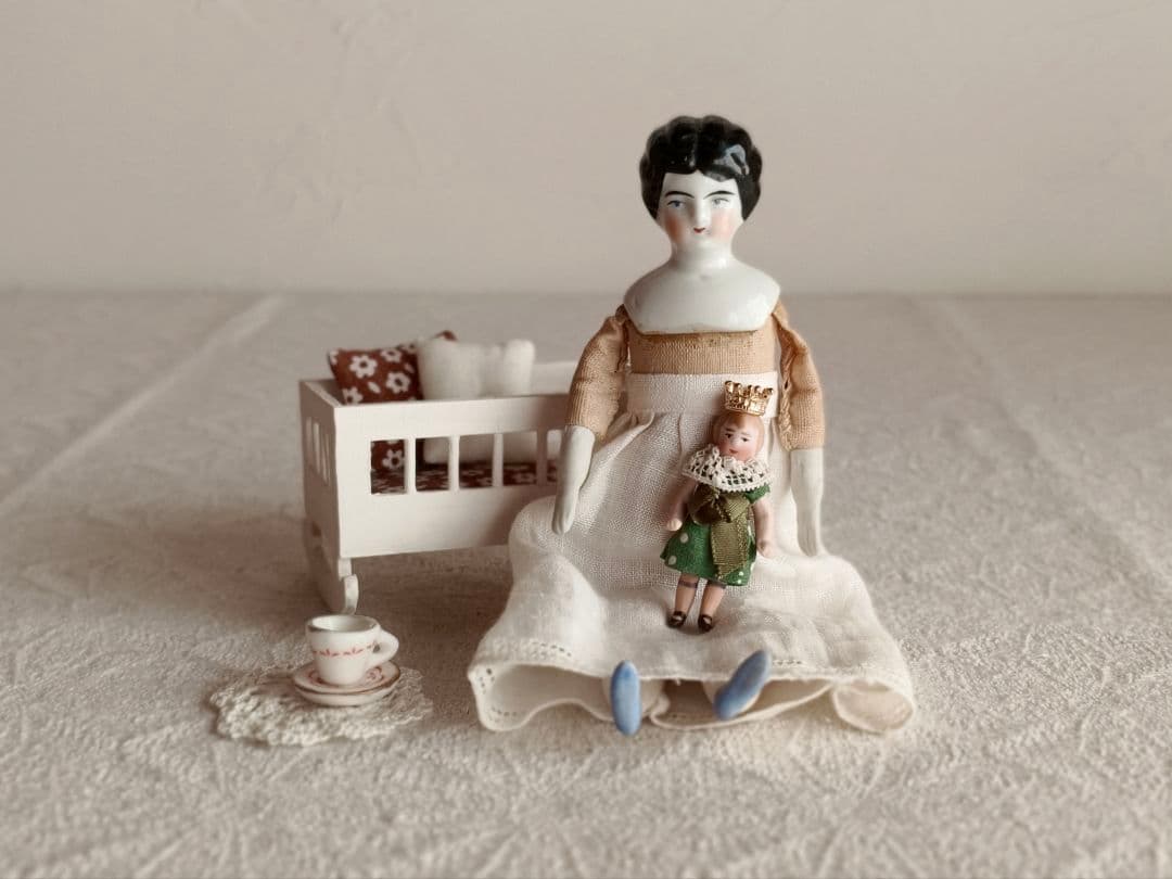 * mini doll ❀ * 親指姫のような 小さな女の子