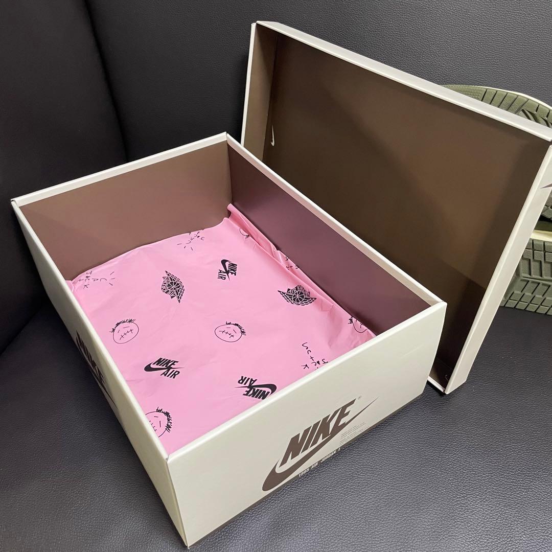 G*t様 Travis Scott Nike Air Jordan 1 リバース