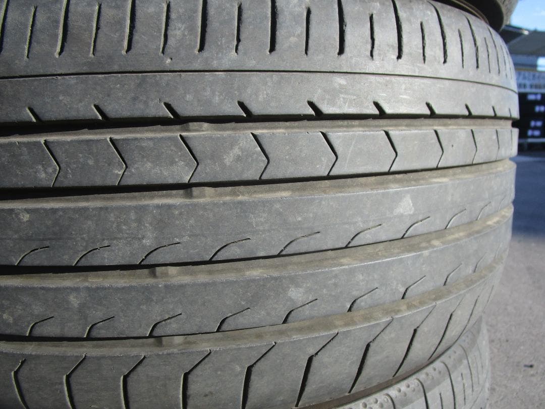 送料込み☆山あり　ヨコハマ　245/40R19　4本