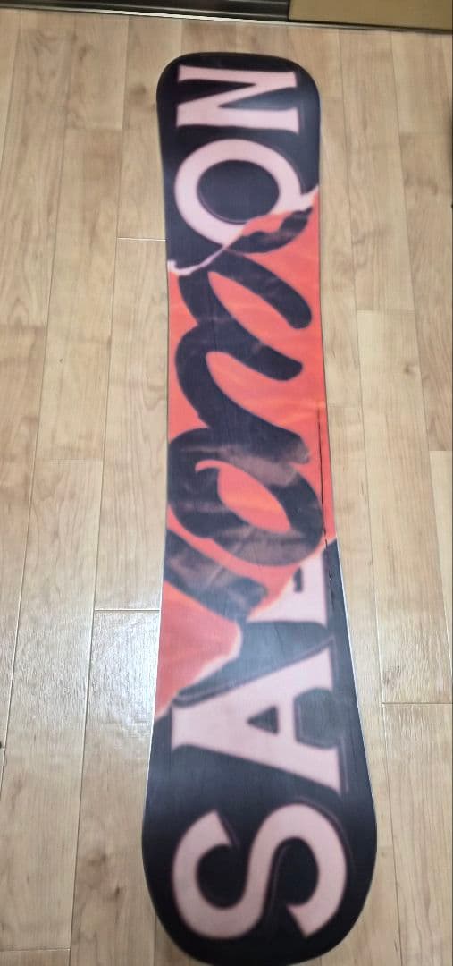 SALOMON スノーボード板