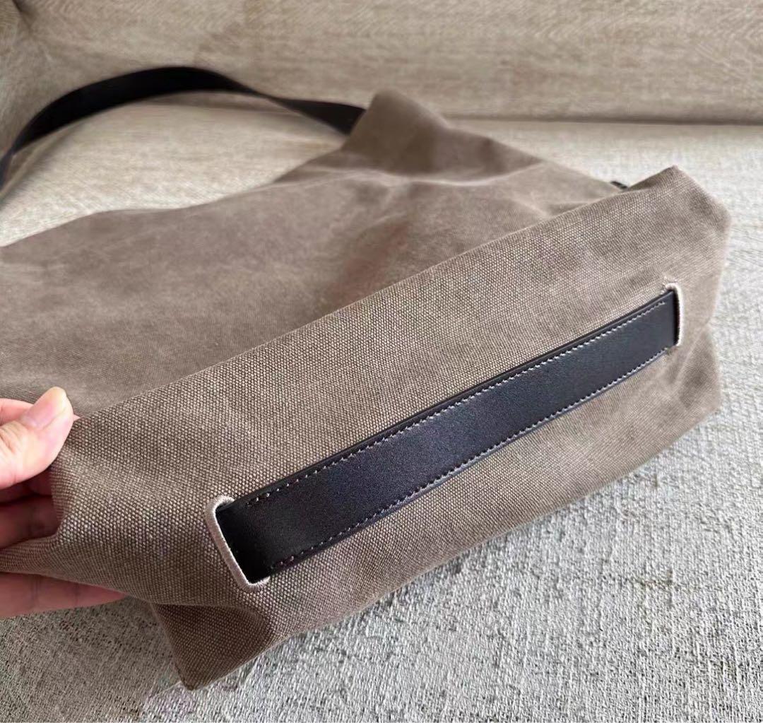 LEMAIREトープ ベルト トートバッグ