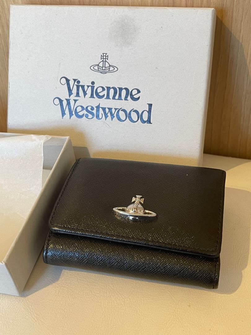 【値下げ】Vivienne Westwood 廃盤　がま口 レザー財布 黒