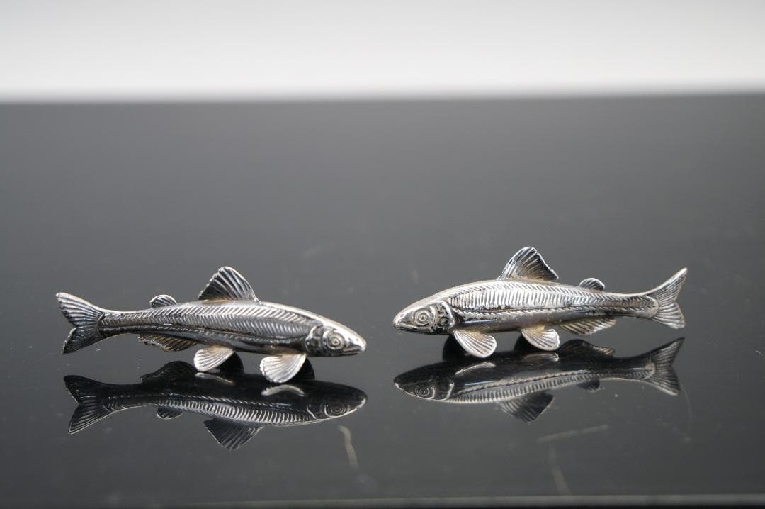 希少品！京都　清課堂　銀製　銀鮎　壱対　裏に刻印【梅】＆【銀製】有　共箱　茶道具