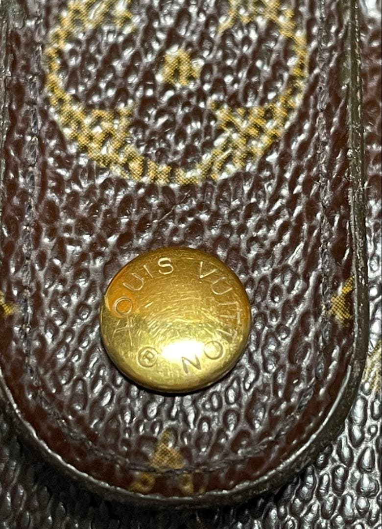 LOUIS VUITTON ルイヴィトン　モノグラム二つ折り　財布