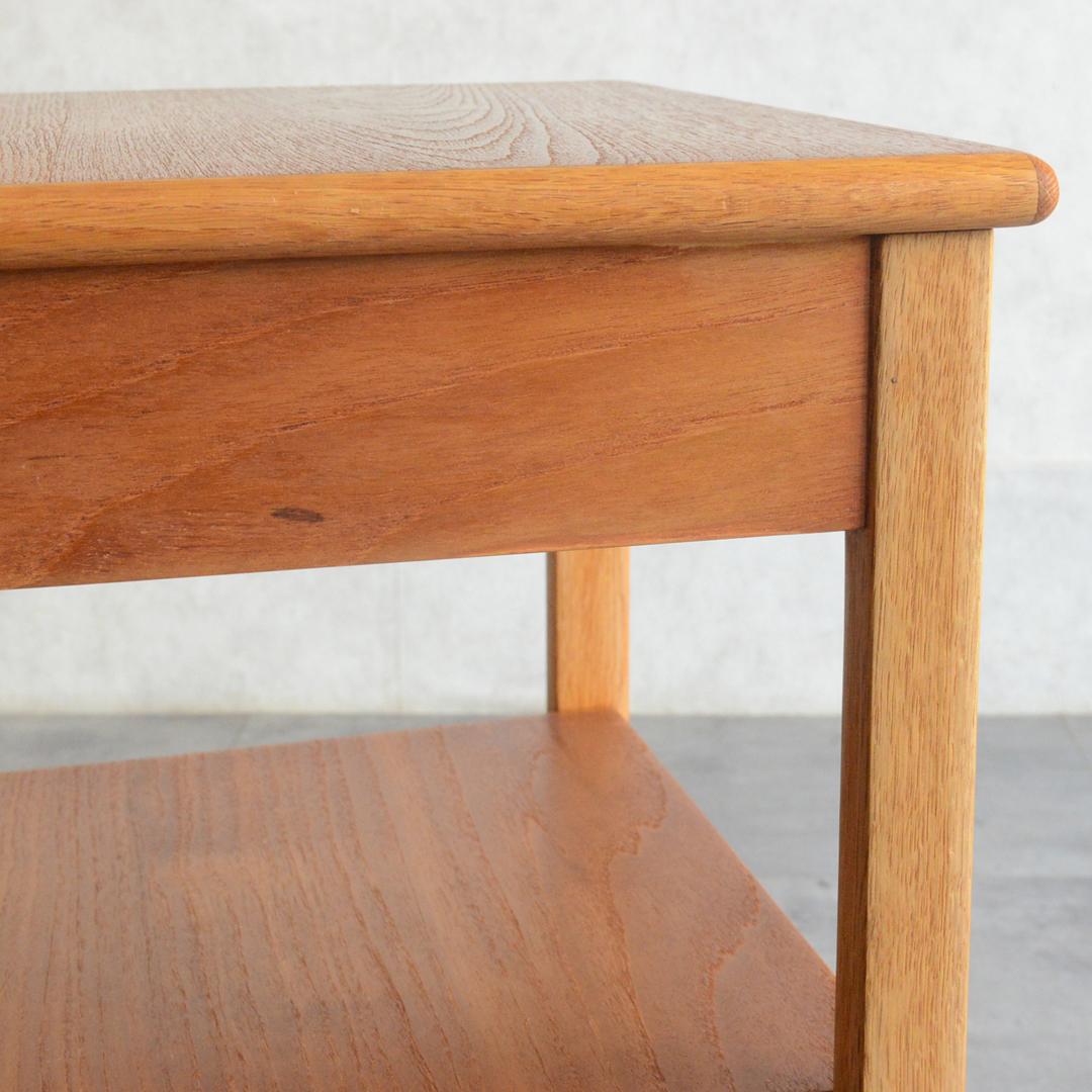 デンマーク 北欧ヴィンテージ チーク サイドテーブル 北欧家具 ナイトテーブル