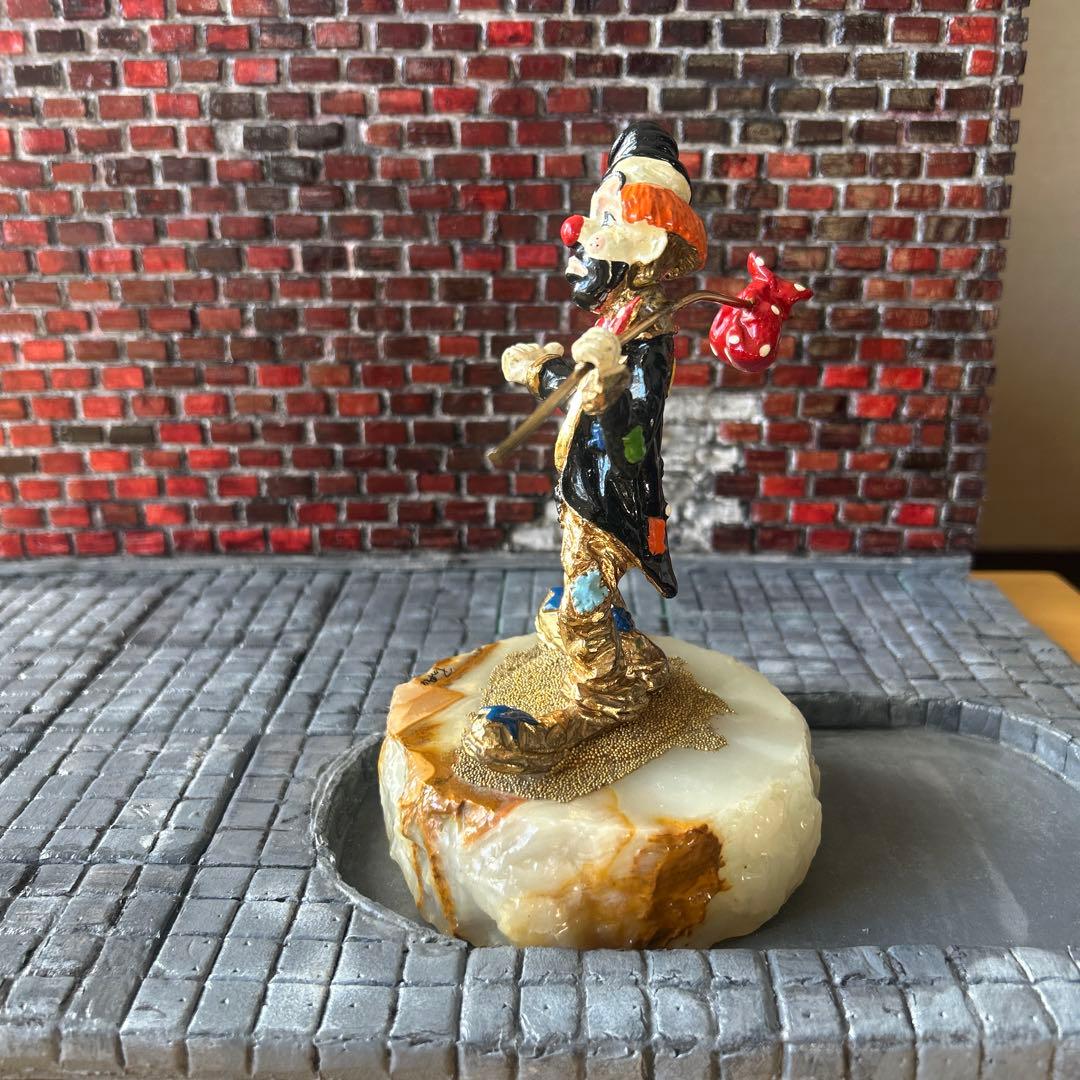 ロンリー置き物