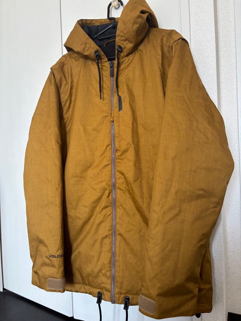 【VOLCOM 】スノーボードウェア M