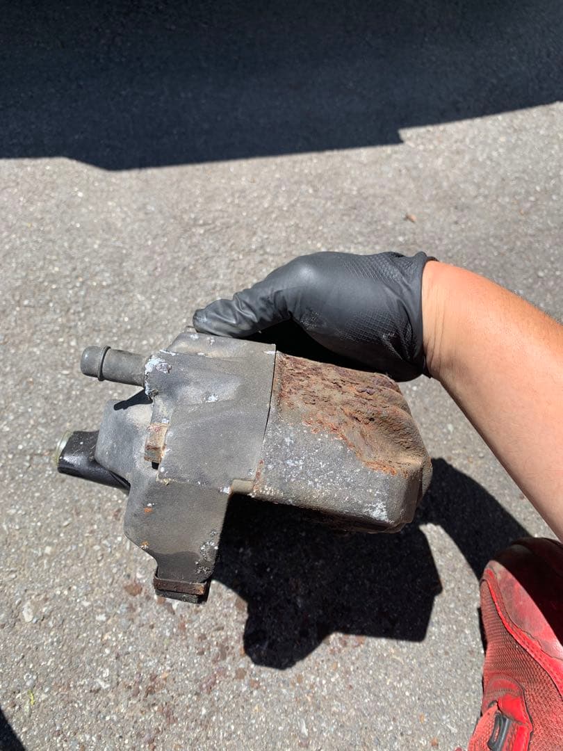 最終値引き！！80スープラフロントキャリパー左右セット