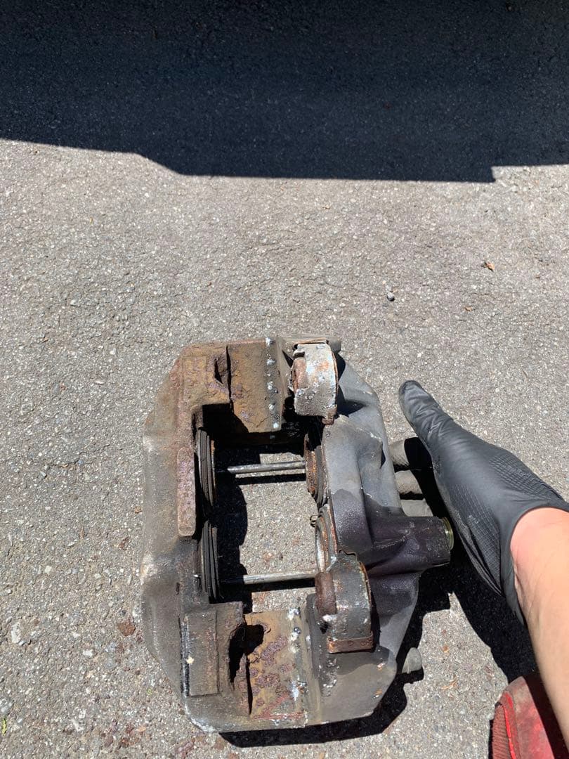 最終値引き！！80スープラフロントキャリパー左右セット