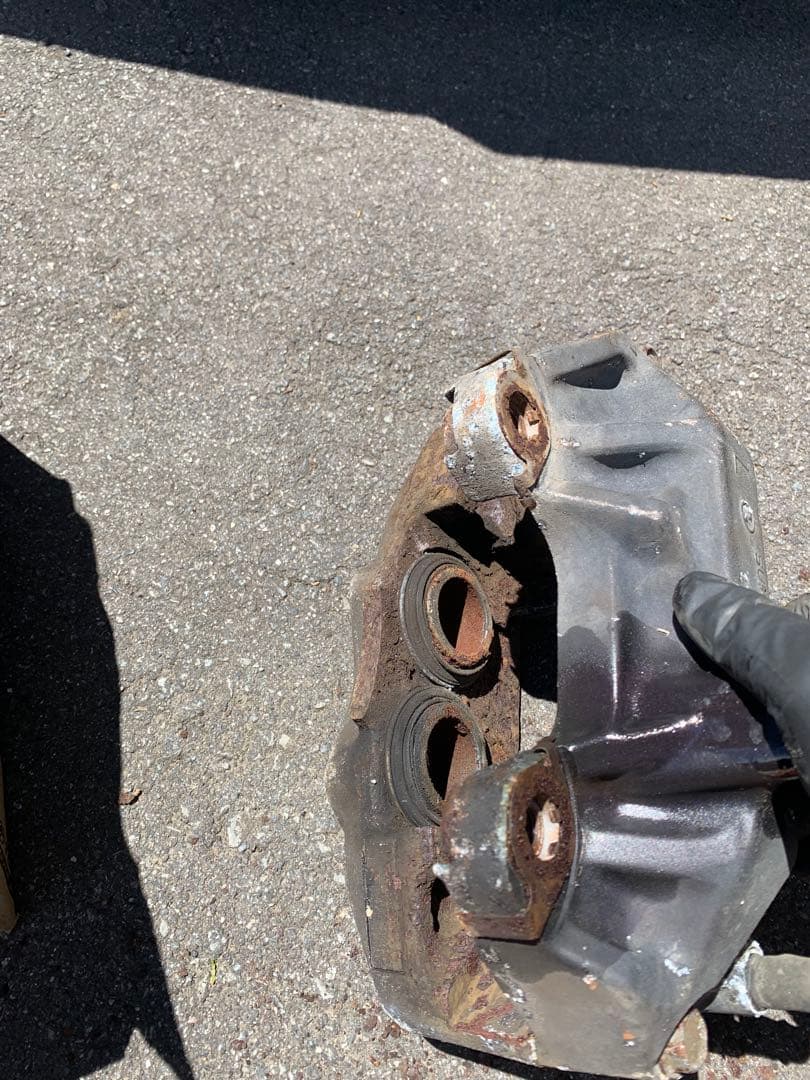 最終値引き！！80スープラフロントキャリパー左右セット