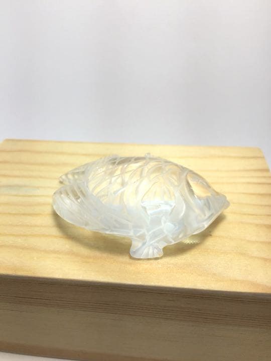 魚 天然水晶 クォーツ 彫刻 動物 クリスタル 鑑定 金魚 ソーティング付き