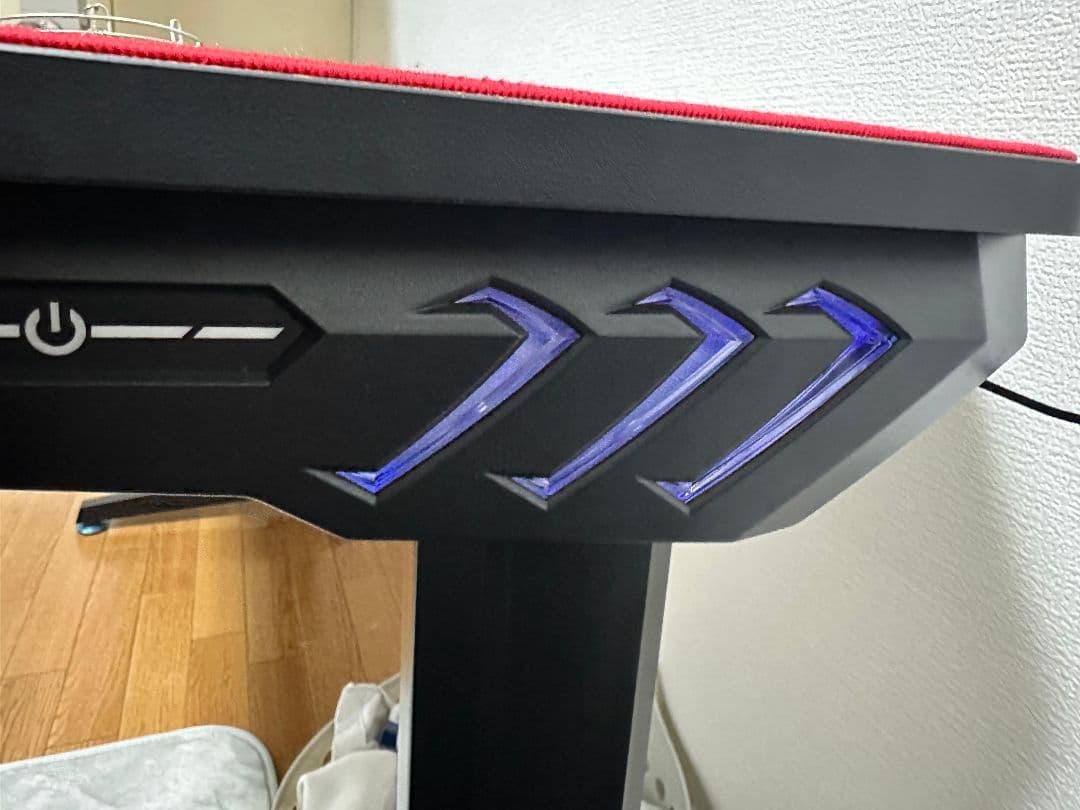 E-SPORTS デスク 140cm × 60cm