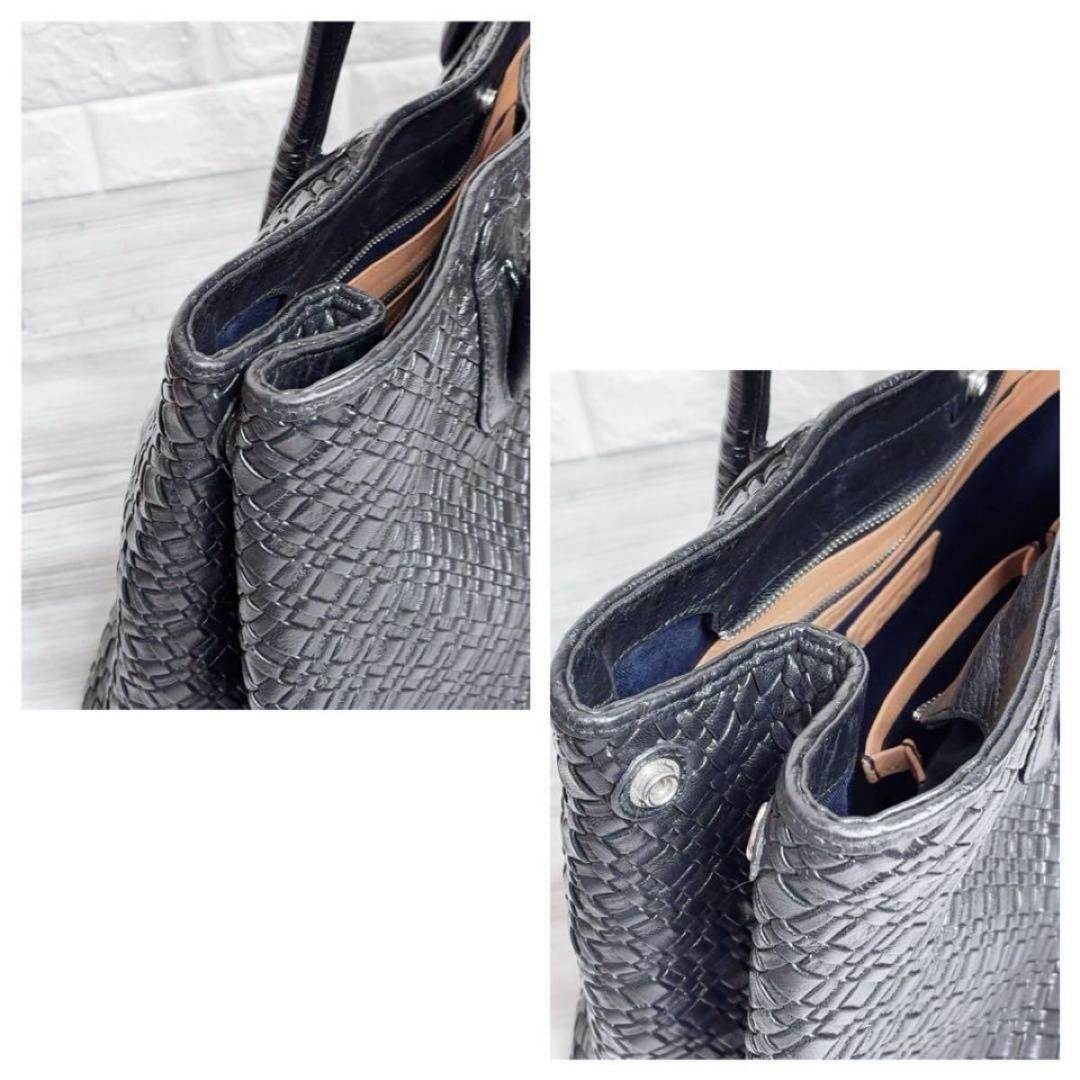 【ピー・アイ・ディー】 トートバッグ レザー 黒 通勤 イントレチャート 黒