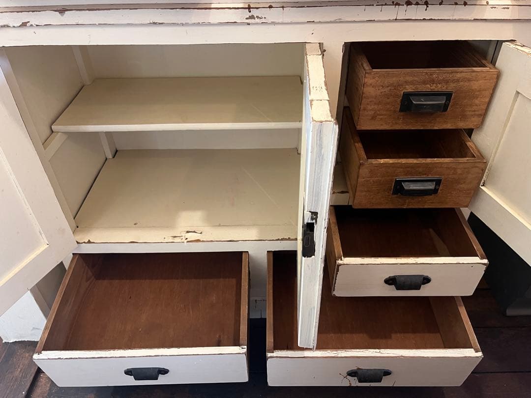 SALE◼︎古いホワイトペイントキャビネット白アンティークヴィンテージシャビー