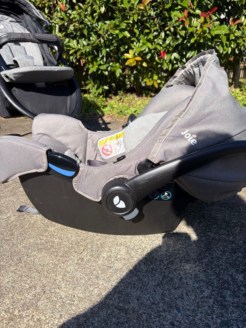 美品 Joie ライトトラックスエア トラベルシステム ベビーカー ISOFIX