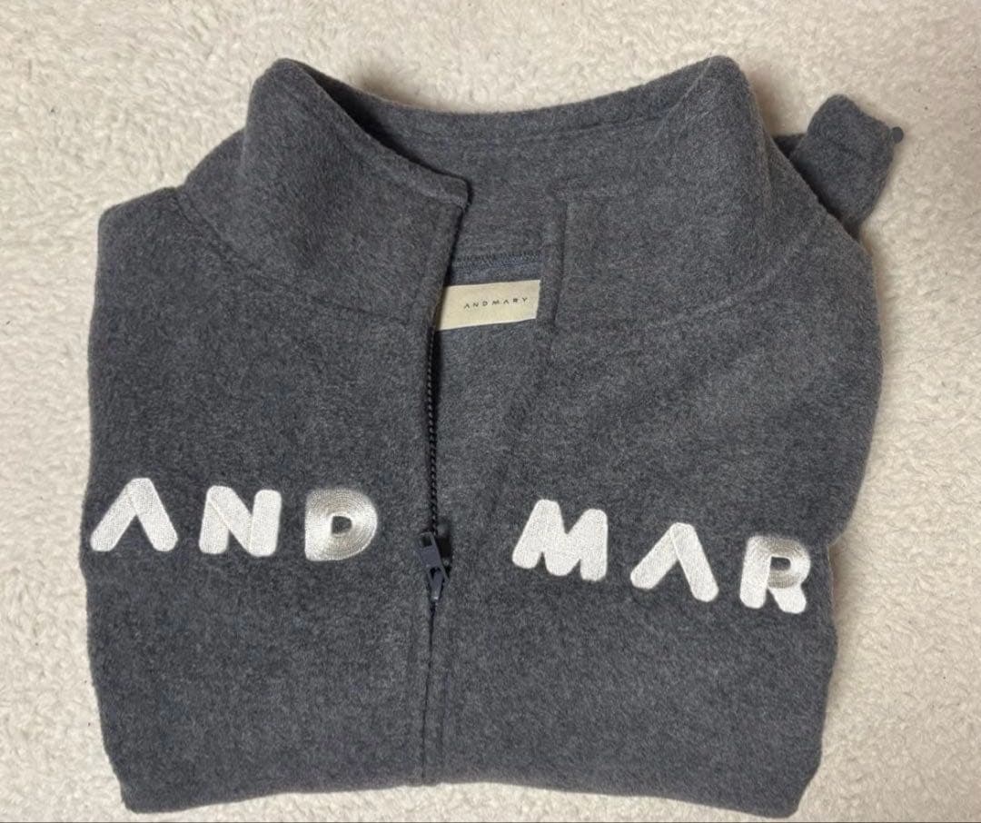 andmary Mary logo fleece jacket フリース