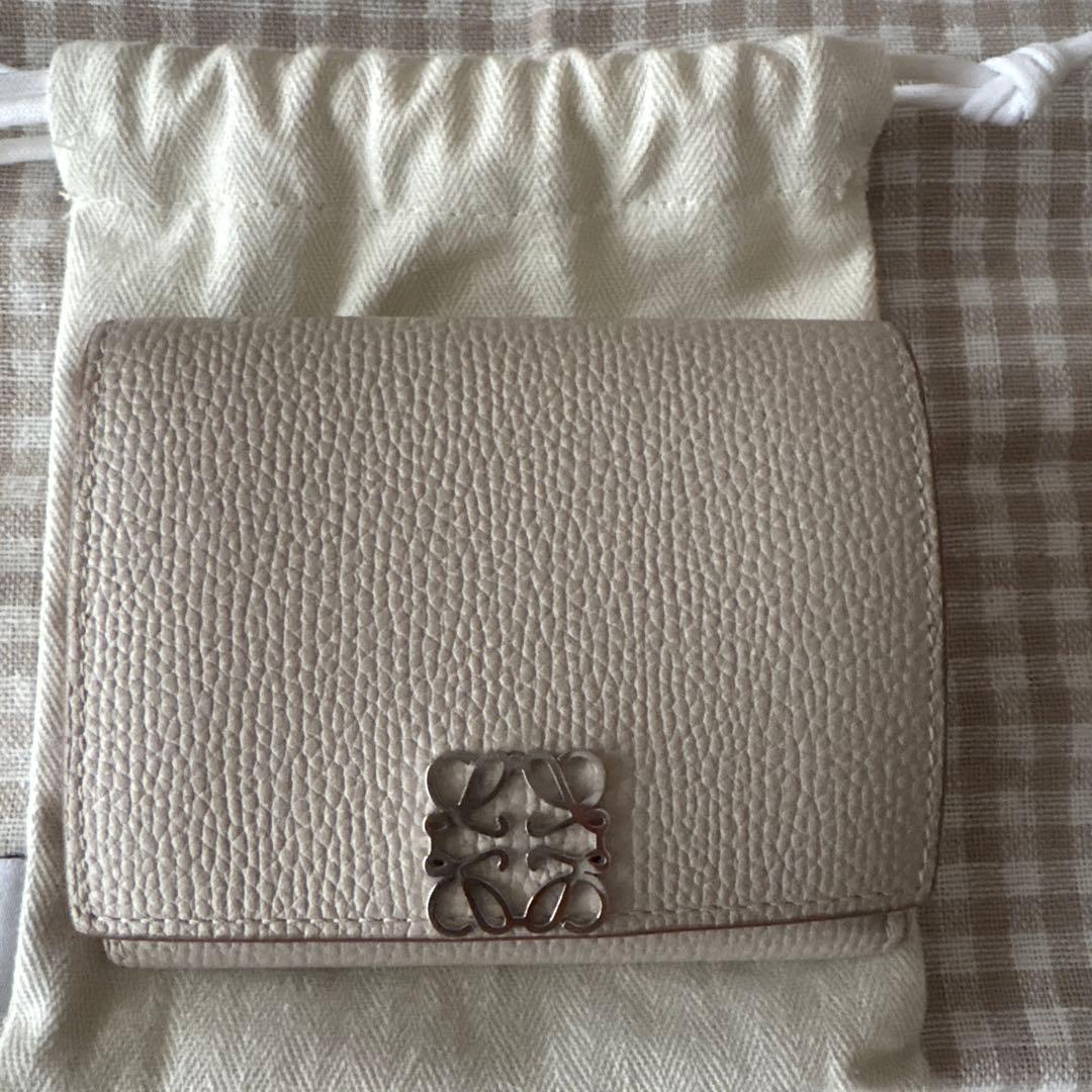 【美品】ロエベ トライフォールド ウォレット 三つ折り財布