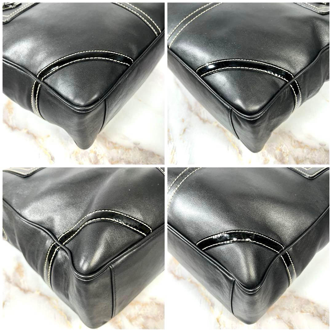 【未使用級】COACH トートバッグ ロゴ型押しターンロック無地レザー