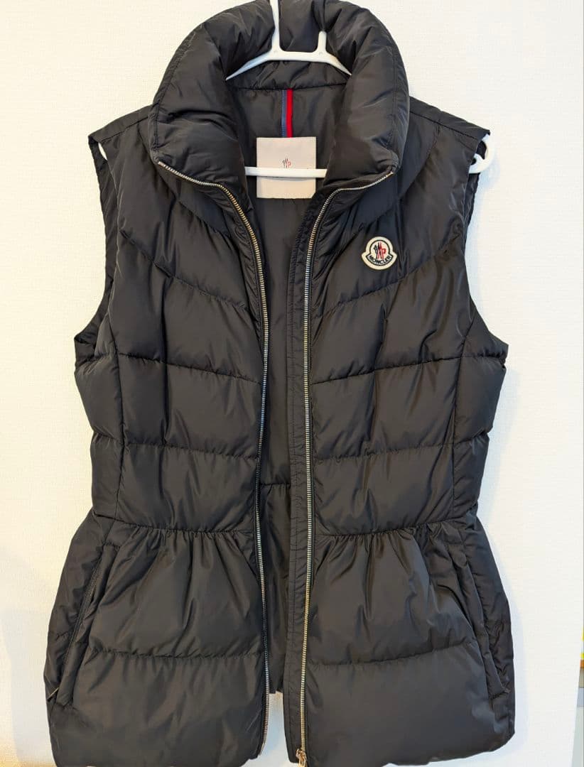 ハナエ　モンクレールGRIAZ GIUBBOTTO ダウンベスト ブラック