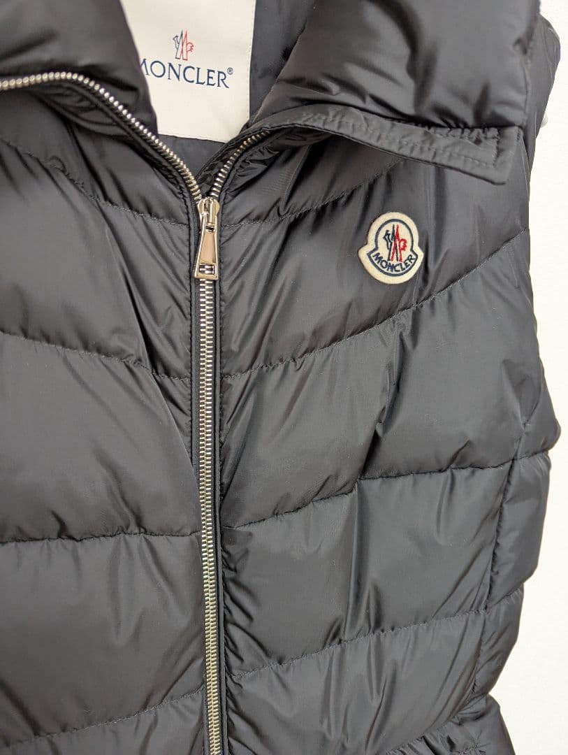 ハナエ　モンクレールGRIAZ GIUBBOTTO ダウンベスト ブラック