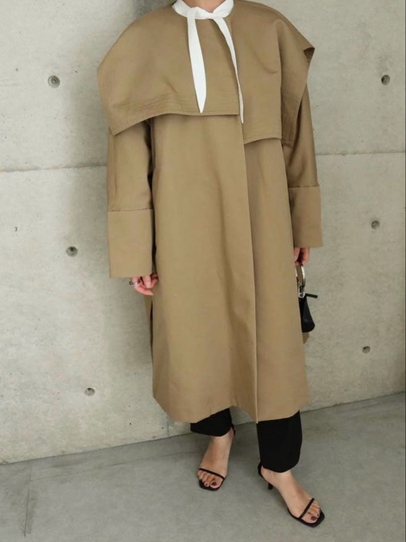 ella⭐︎トレンチコート