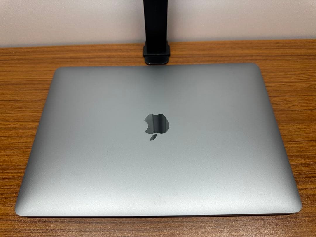 MacBook Pro A2251 ジャンク品