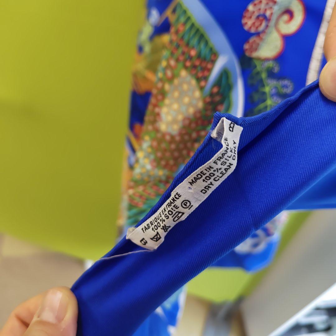 最終お値下げ　エルメス　 魚デザイン シルク スカーフ