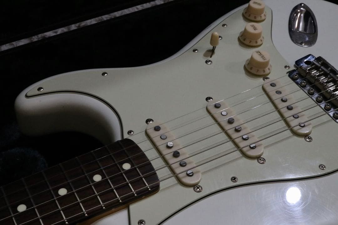 ギター fender made in japan 60s stratcaster