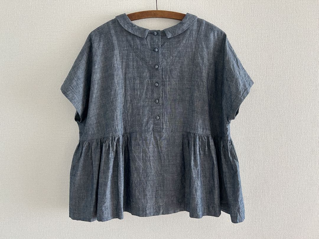 MAGALIマガリ コットンドビー・ウエストギャザープルオーバー